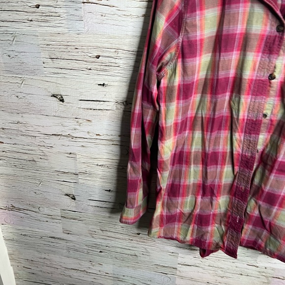 Eddie Bauer pink plaid top shirt button down size large - Picture 2 of 9